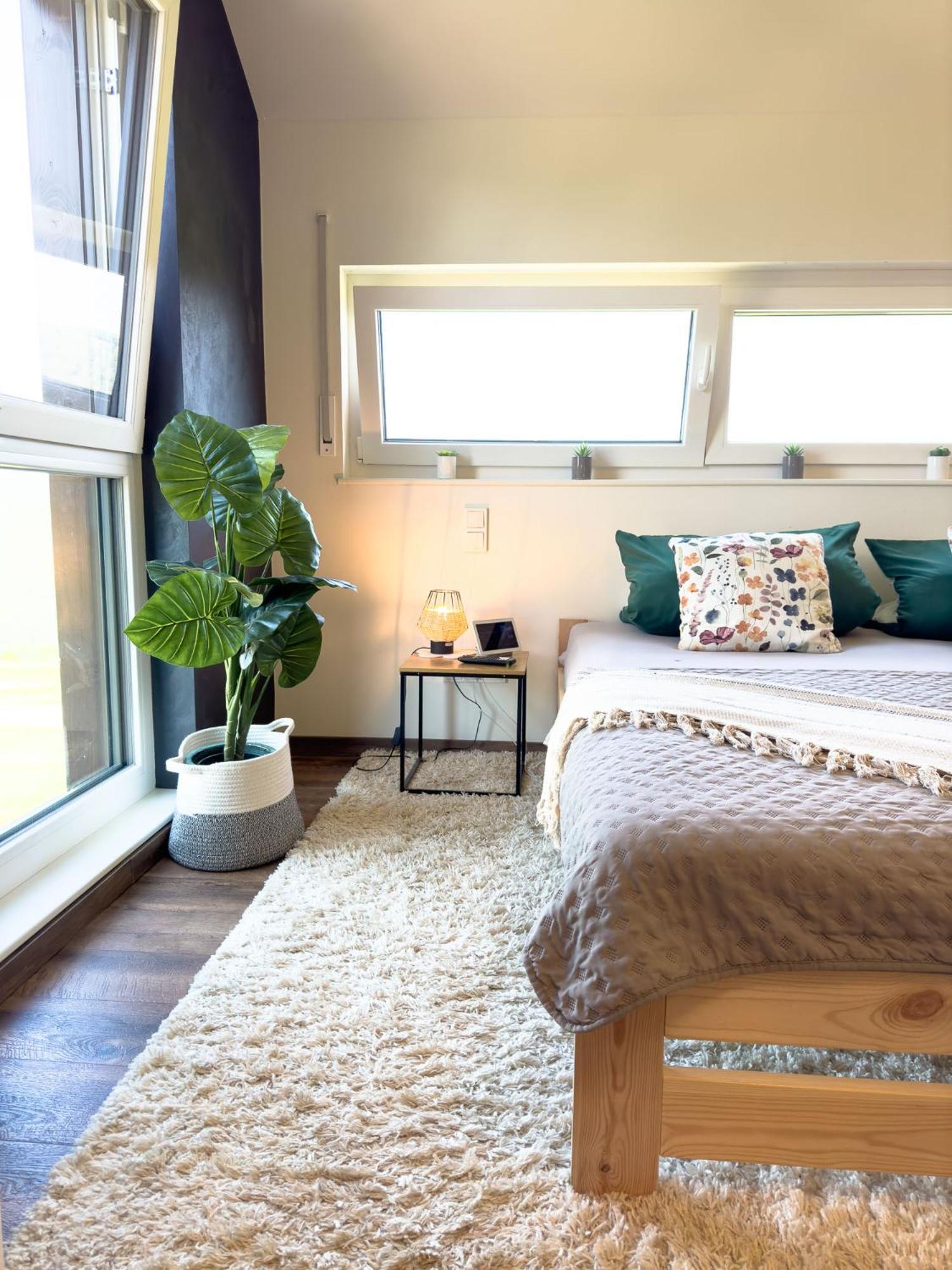 Serenity Vista Retreat Bnb Bescheid エクステリア 写真