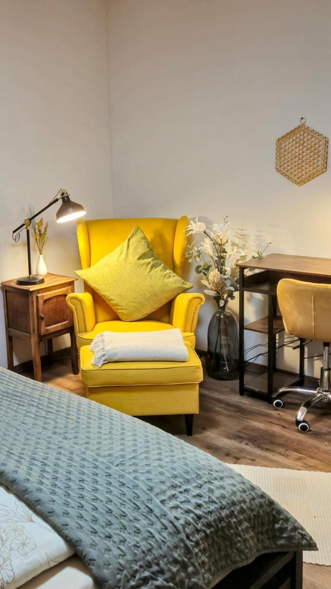 Serenity Vista Retreat Bnb Bescheid エクステリア 写真