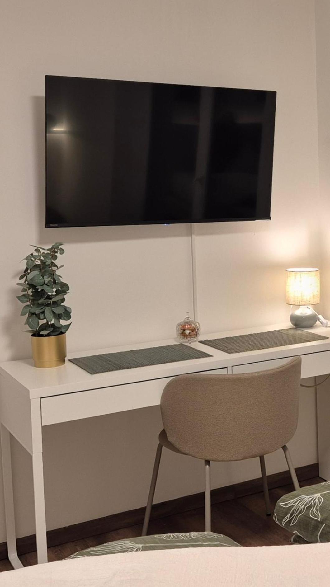 Serenity Vista Retreat Bnb Bescheid エクステリア 写真